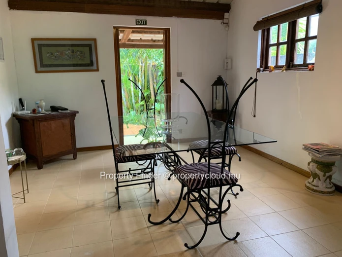 2 propriétés à vendre à Chamarel