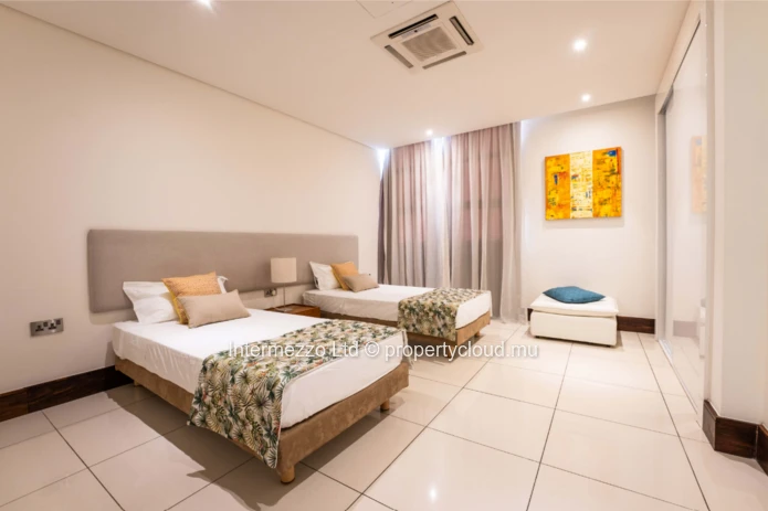 215sqm Apartment La Croisette Grand Baie | 3 Bed · 555k USD
