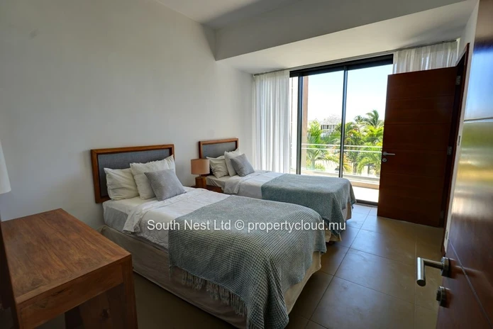Elegant 3-Bedroom Townhouse in Azuri Nautil – Rooftop with Lagoon Views, Steps from Village