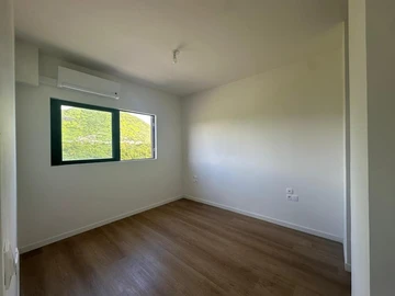 4 Bedroom Apartment