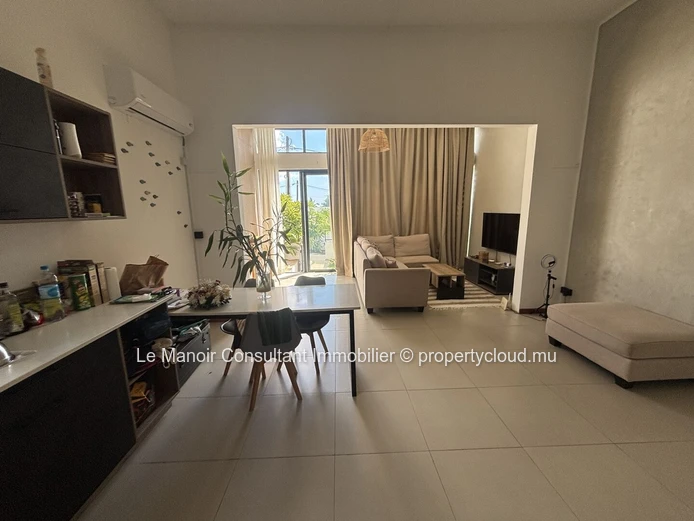 Appartement meublé 2 chambres à louer à Albion avec jardin