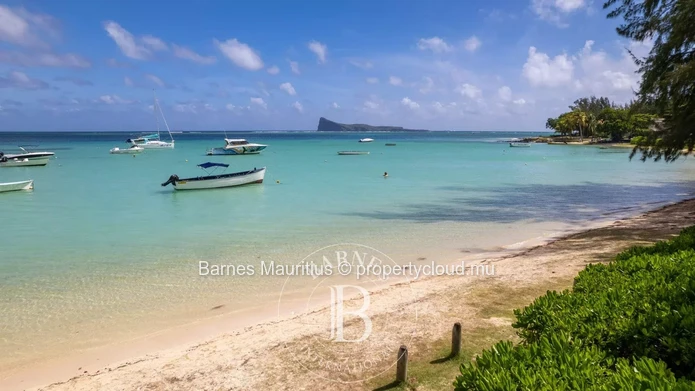 PEREYBERE - Villa a few steps from the beach - 4 bedrooms