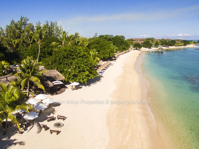 Custom Villas Just Steps From The Beach, Golf & 5-Star Hotel Access In Balaclava – Mauritius