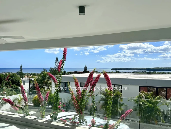 TAMARIN - 3 Bedrooms apartment with seaviews