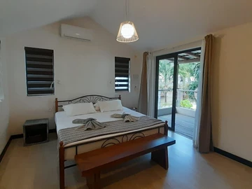7 Bedroom Apartment