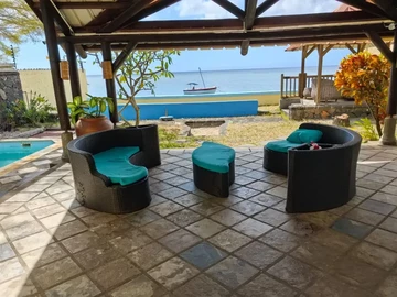 5 Bedroom Villa