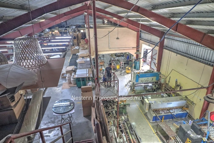 Exceptional commercial space