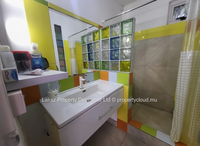 3-Bedroom Semi-Furnished Apartment with Garden in Vale
