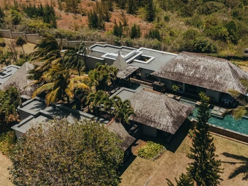 4 Bedroom Villa