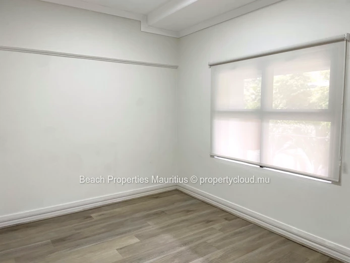 177 m² Office Suite for Rent in Prime West Coast Location