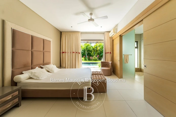 ANAHITA GOLF RESORT – Villa d’exception de 4 chambres avec piscine et vue sur le parc