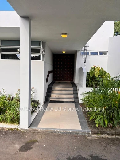 Maison de 4 chambres à vendre - Curepipe (Prix réduit)