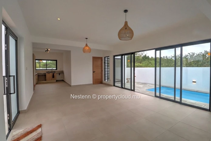 Maison moderne neuve avec piscine à Grand Baie