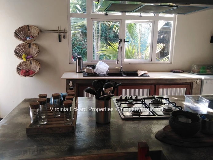 Maison meublée 2 ch à Chamarel — jardin tropical, terrasse