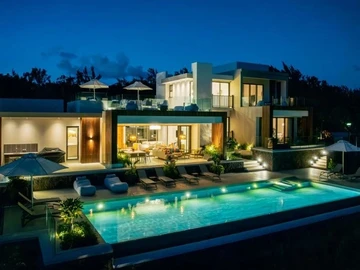 4 Bedroom Villa