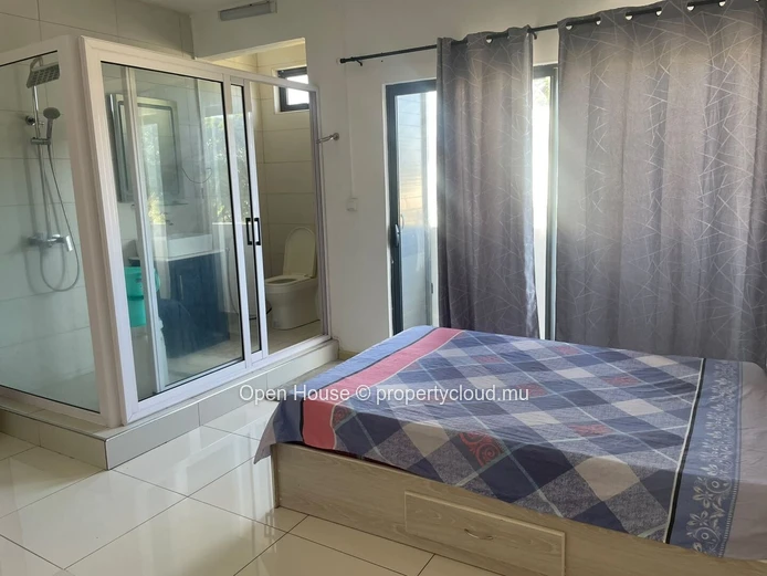 Appartement meublé 2 chambres avec piscine à louer à Flic en Flac