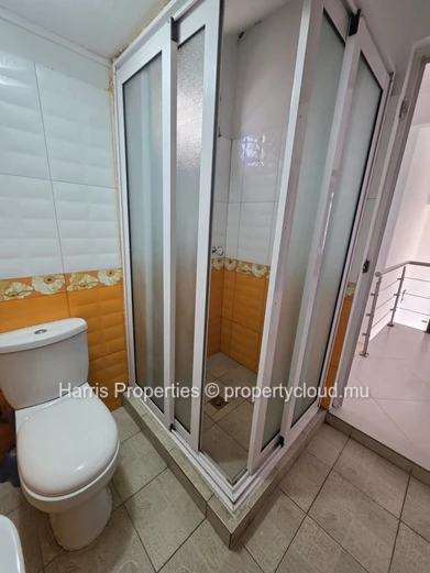 Beautiful 2-bedroom house for rent in Mont Choisy