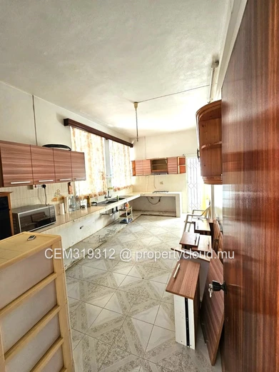 Maison 4 Chambres à Vendre – Coromandel 