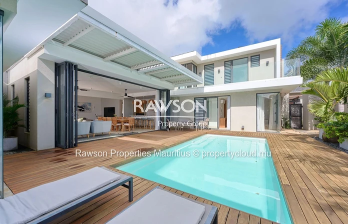 Villa De Luxe À Pereybère – 940 000 €
