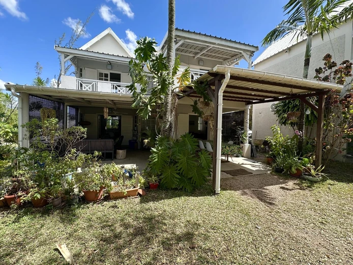 Bungalow à louer avec vue sur mer à Pointe aux Biches