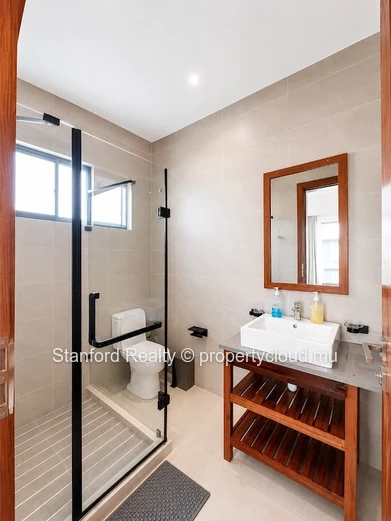 Luxury 4-Bedroom Villa for Rent in a Prestigious Resort Estate - Grand Baie