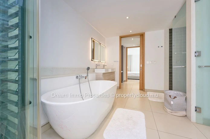 Villa de 4 chambres en suite proche de la plage de Pereybère – Ile Maurice