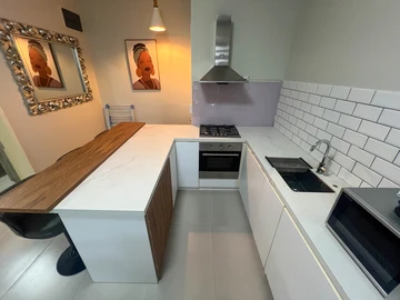 2 Bedroom Apartment