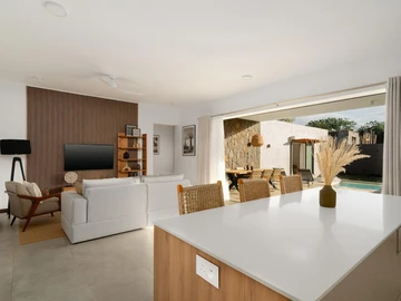 4 Bedroom Villa