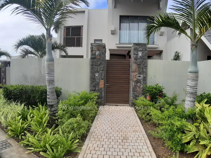 Golf View Duplex For rent at Anahita Resort Beau Champ.