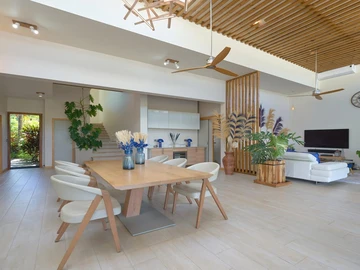 5 Bedroom Villa