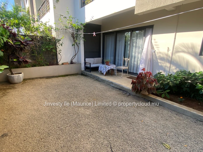 Pereybere: 171 m² apartment, 3 bedrooms, two terraces and shared pool