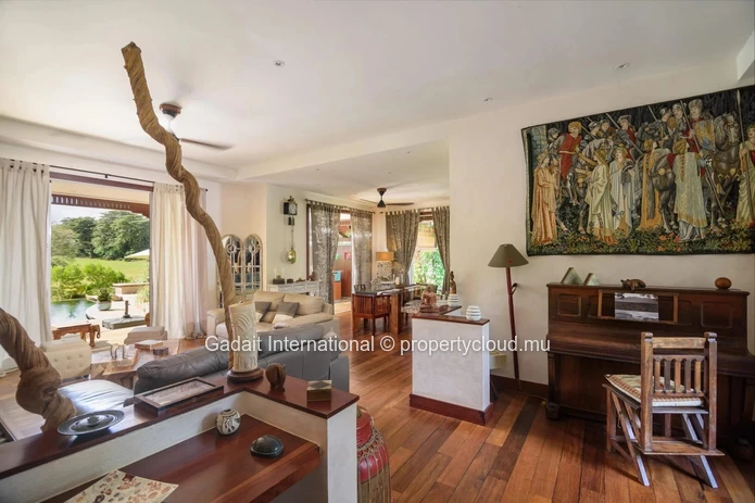 For Sale – High-End Golf View Villa | Heritage Valriche, Bel Ombre