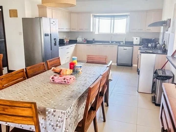 3 Bedroom Apartment