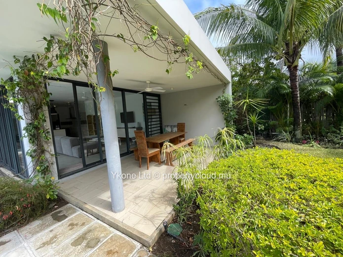 Villa For Sale In Black River