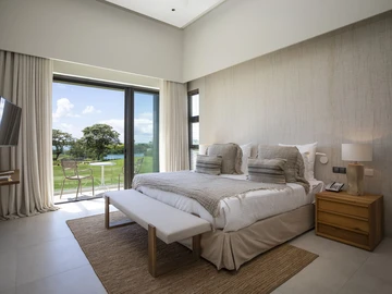 4 Bedroom Townhouse, Duplex