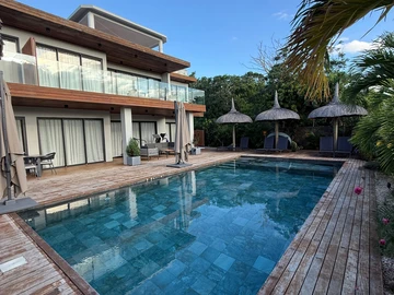 4 Bedroom Villa
