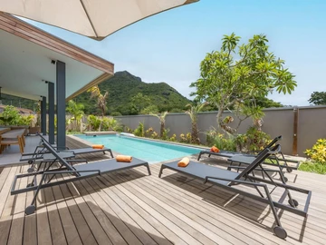 4 Bedroom Villa