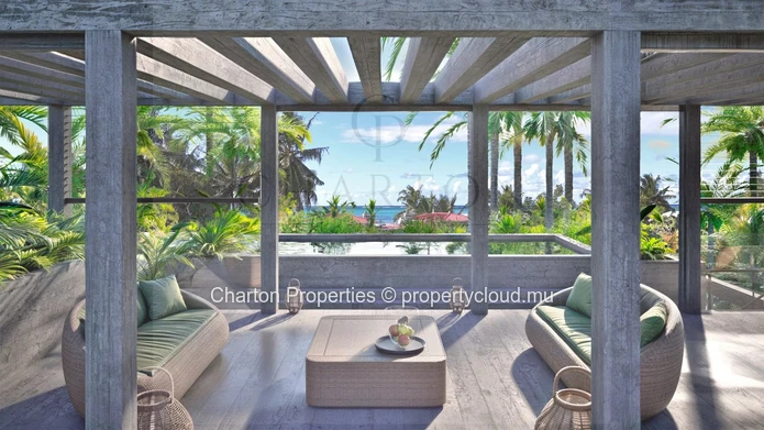 3-bedroom en suite apartment with unobstructed lagoon view in Roches Noires