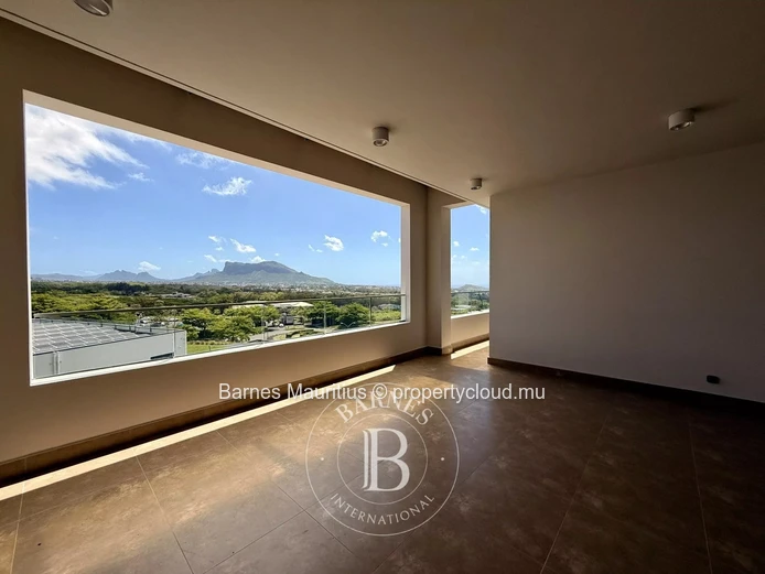 BAGATELLE / MOKA - Magnifique Penthouse Neuf avec vue sur les montagnes et la mer - 4 Chambres