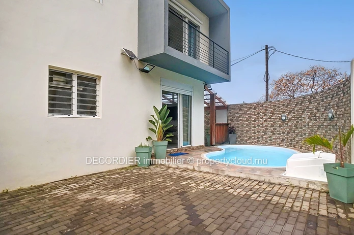 For Rent – Pereybere