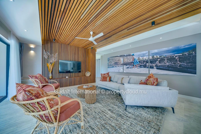 Invest in a magnificent villa with panoramic views of Morne and the lagoon in the west of Mauritius