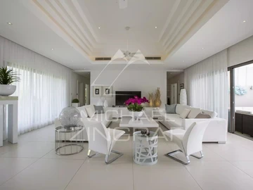 4 Bedroom Villa