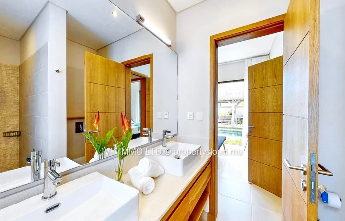 Villa 3BR à vendre à Grand Baie | Résidence | Clubhouse | Gym | Kiosque | Piscine luxueuse