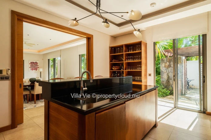 Beau Champ - Magnificent 5-bedroom villa with private pool