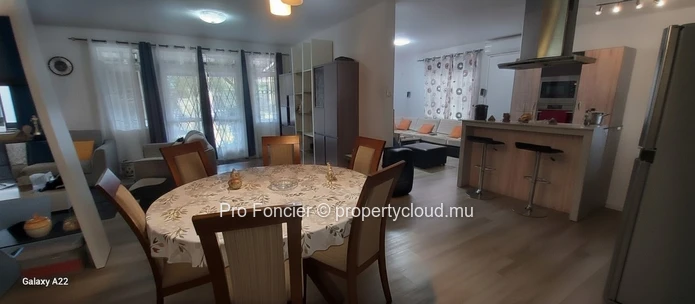 Maison à vendre à Albion - Une belle demeure familiale entre nature et vue mer