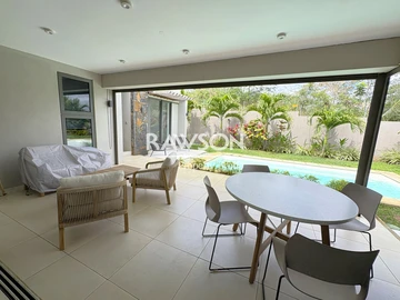 4 Bedroom Villa
