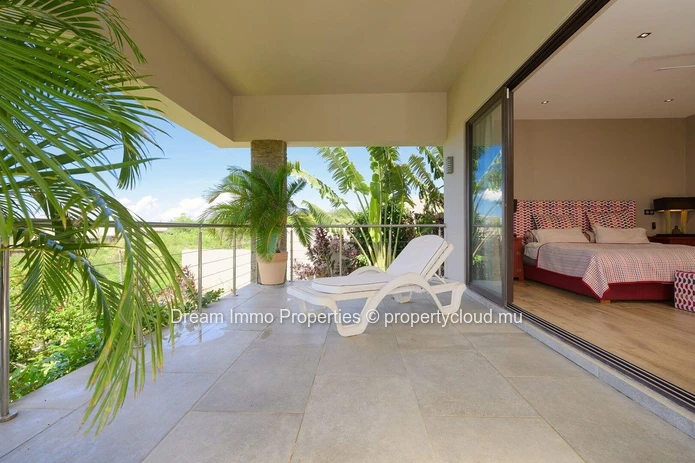 Sublime Villa Avec Vue Panoramique Sur La Nature A Grand Baie - Ile Maurice