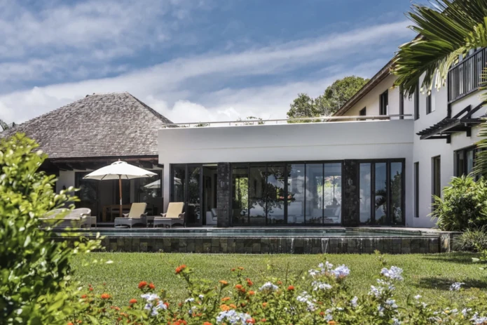 Villa d'exception à Anahita Golf and Resort, vue imprenable sur le golf et l'océan