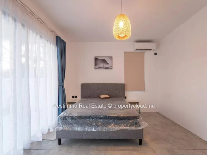 LA GAULETTE - New and modern 3-bedroom villa with swimming pool