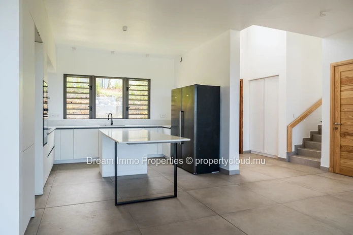Élégantes villas de 4 chambres avec vue mer & golf dans un prestigieux domaine golfique à Bel Ombre – Ile Maurice